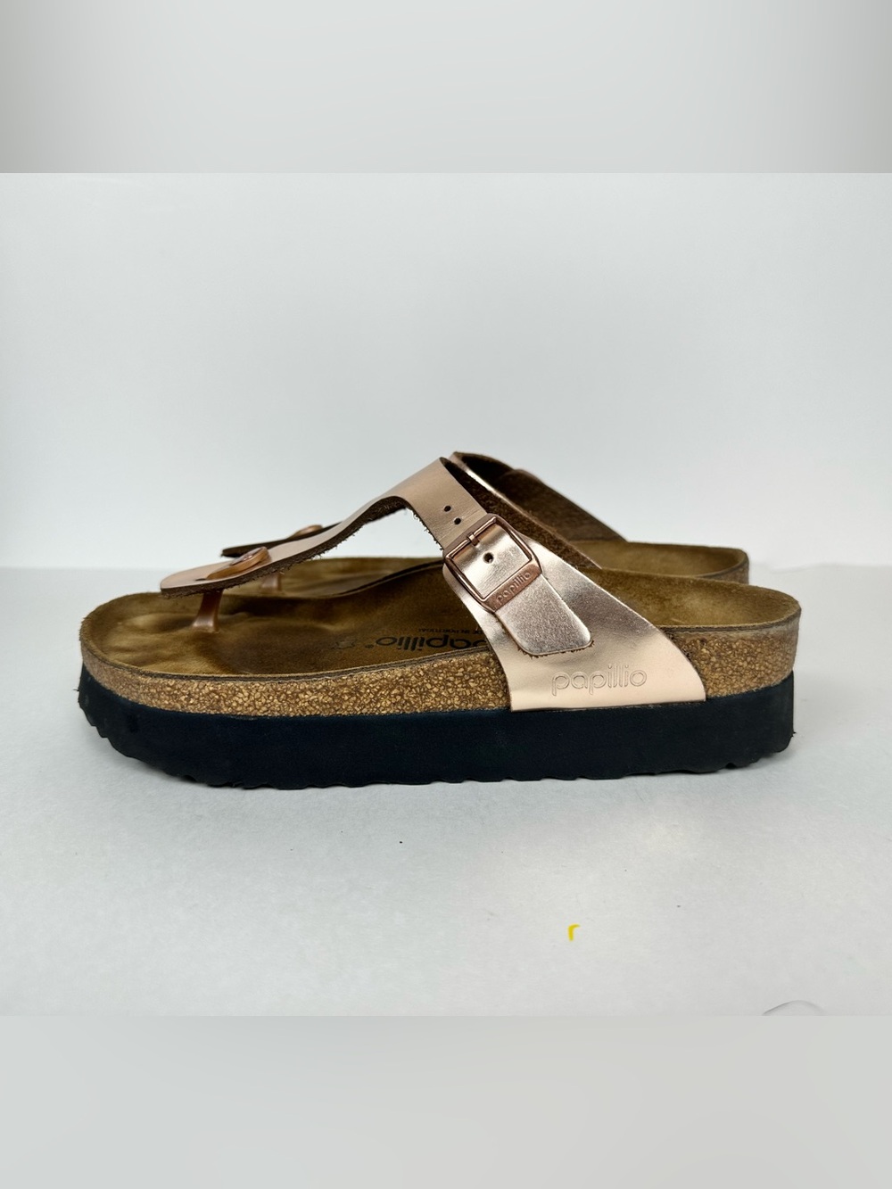 Birkenstock Papillio Gizeh Platform Rose Gold Leather Sandals Women’s 39 8-8.5